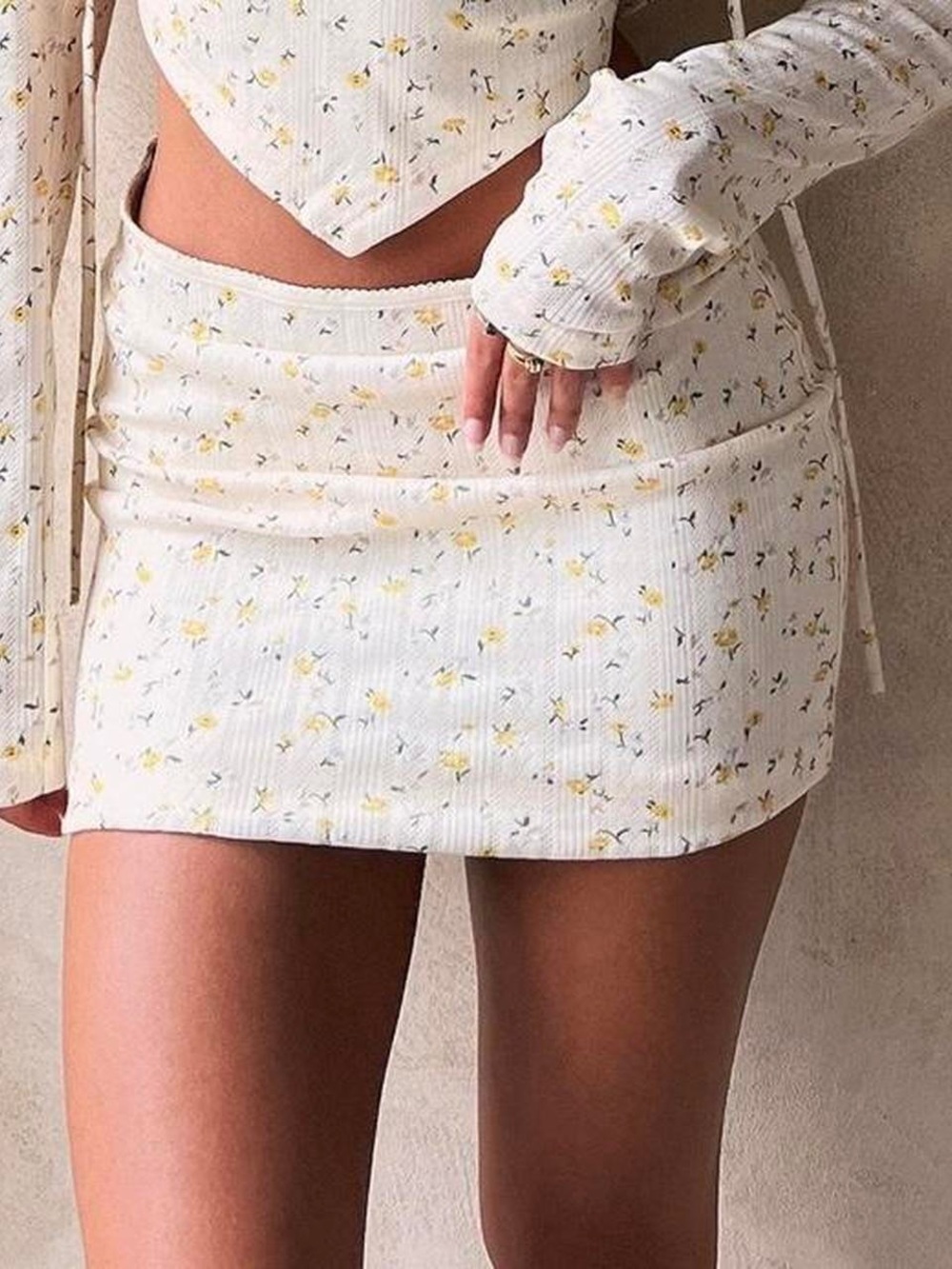 🟢3/$30 Coquette Fairycore Bratz Yellow Dainty Floral Mini Skirt Tiger Mist Sopha